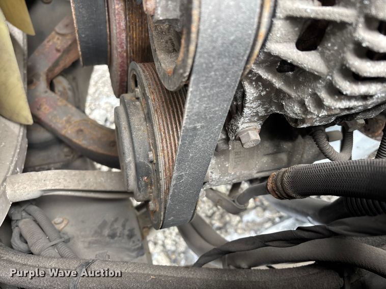 image for item YA2308 2013 Mack CXU613 semi truck