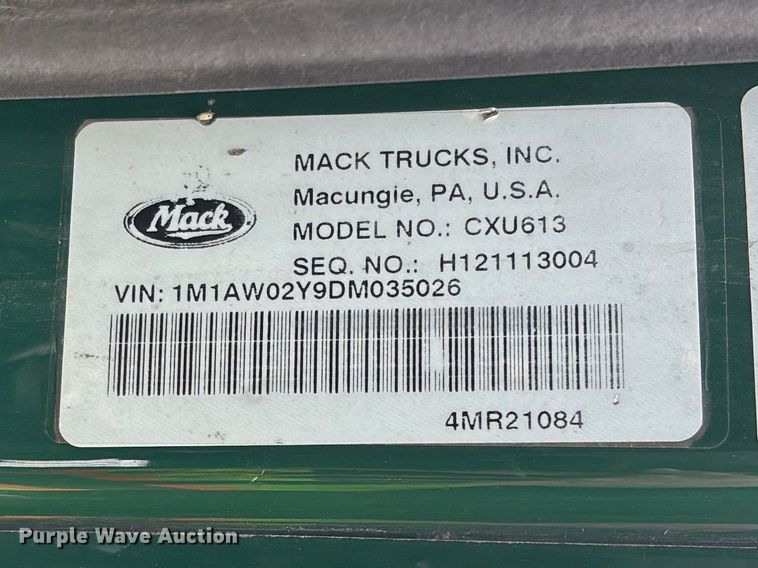 image for item YA2308 2013 Mack CXU613 semi truck