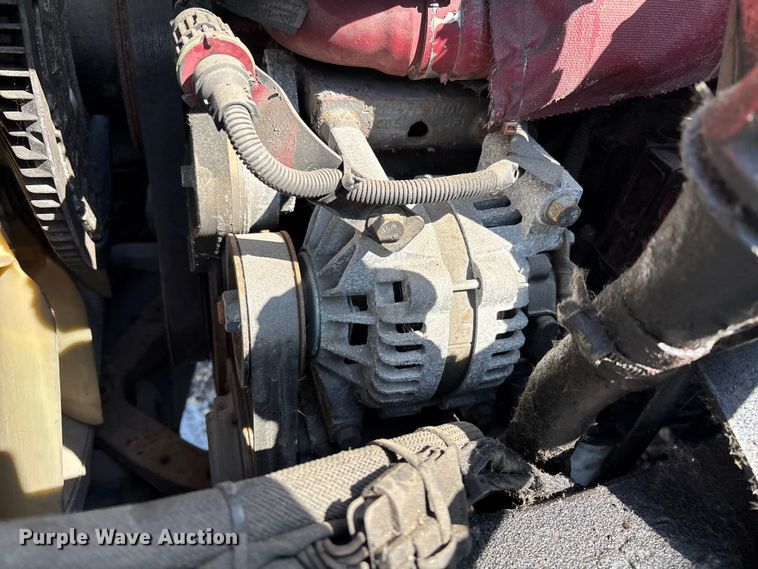 image for item YA2309 2013 Mack CXU613 semi truck