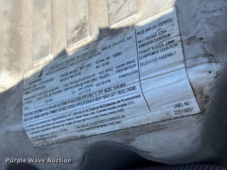 image for item YA2310 2016 Mack CXU613 semi truck