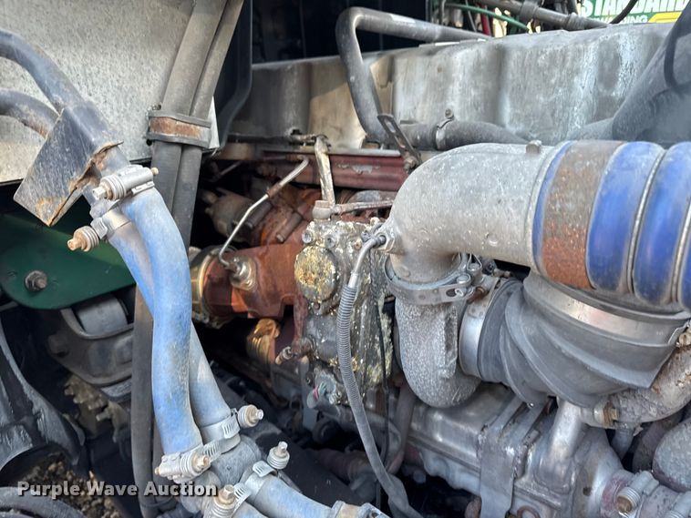 image for item YA2311 2016 Mack CXU613 semi truck