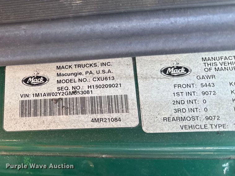 image for item YA2311 2016 Mack CXU613 semi truck