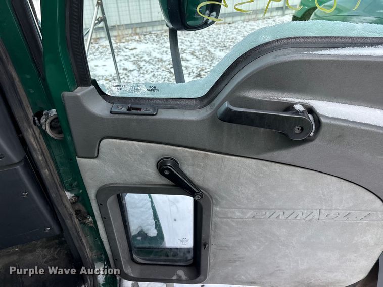 image for item YA2312 2016 Mack CXU613 semi truck