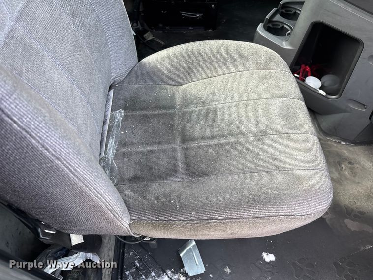 image for item YA2312 2016 Mack CXU613 semi truck