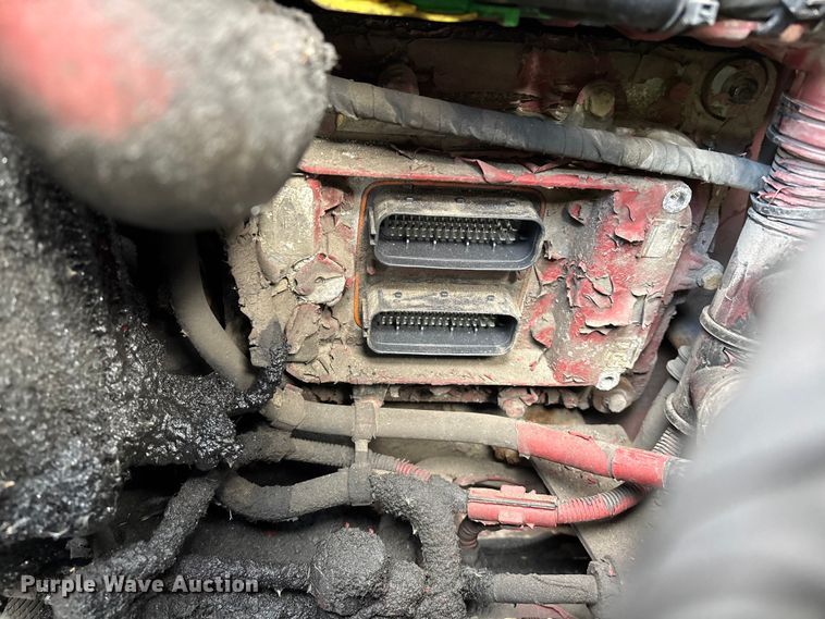 image for item YA2312 2016 Mack CXU613 semi truck