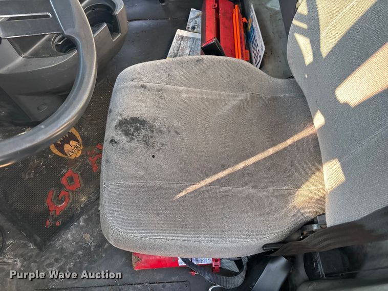 image for item YA2314 2016 Mack CXU613 semi truck