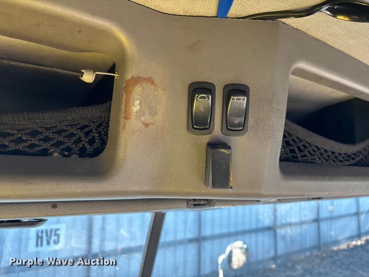 image for item YA2314 2016 Mack CXU613 semi truck