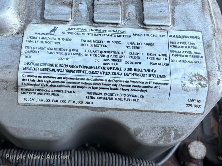 image for item YA2314 2016 Mack CXU613 semi truck