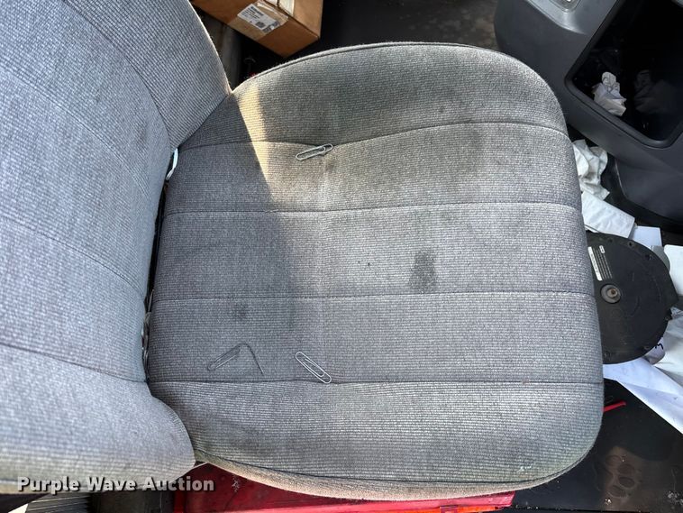 image for item YA2315 2016 Mack CXU613 semi truck