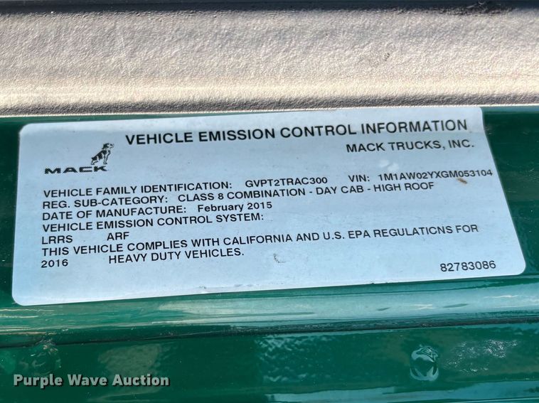 image for item YA2315 2016 Mack CXU613 semi truck