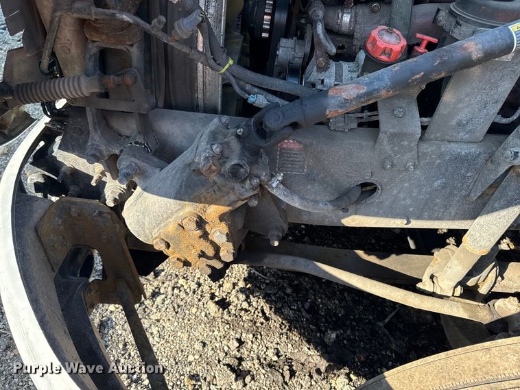 image for item YA2316 2016 Mack CXU613 semi truck