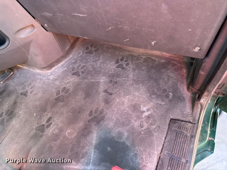 image for item YA2317 2016 Mack CXU613 semi truck