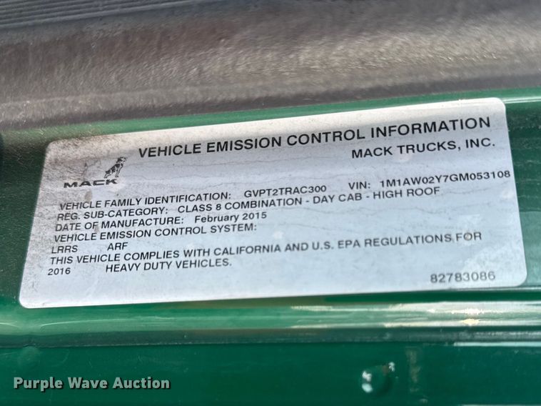 image for item YA2317 2016 Mack CXU613 semi truck