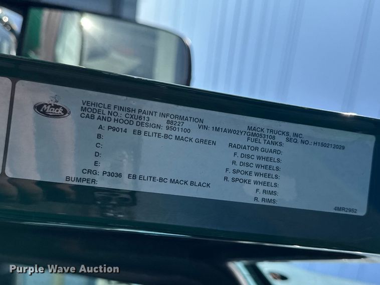 image for item YA2317 2016 Mack CXU613 semi truck