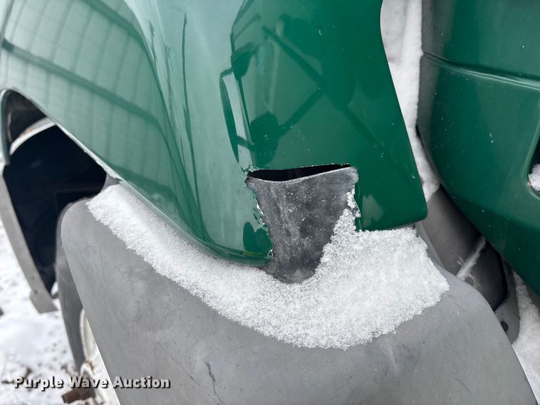 image for item YA2320 2016 Mack CXU613 semi truck