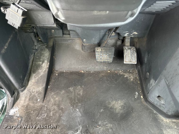 image for item YA2320 2016 Mack CXU613 semi truck