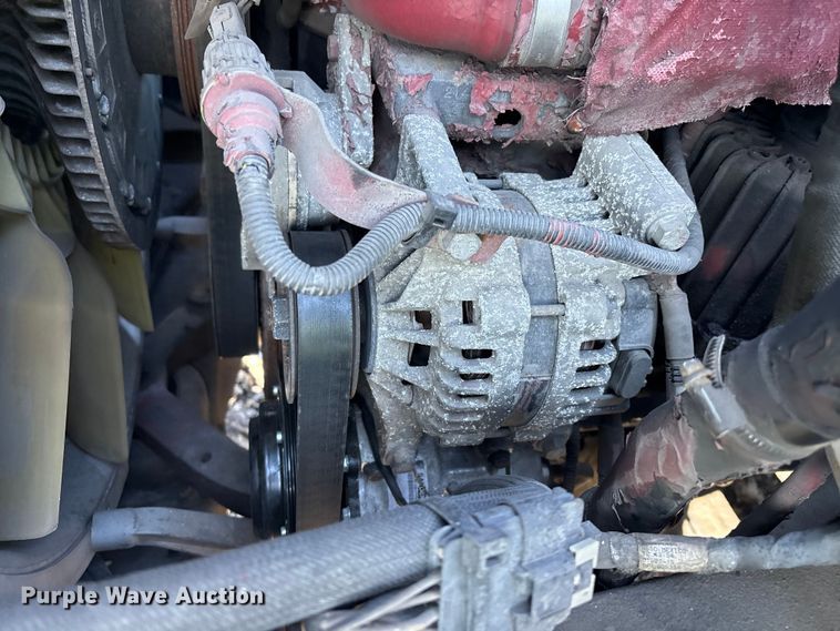 image for item YA2321 2016 Mack CXU613 semi truck