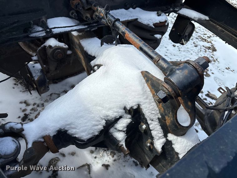 image for item YA2322 2016 Mack CXU613 semi truck