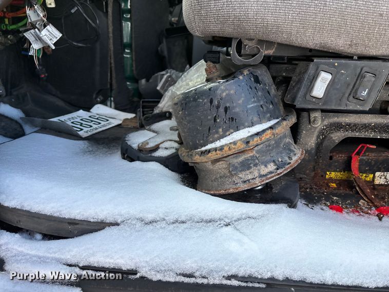 image for item YA2322 2016 Mack CXU613 semi truck