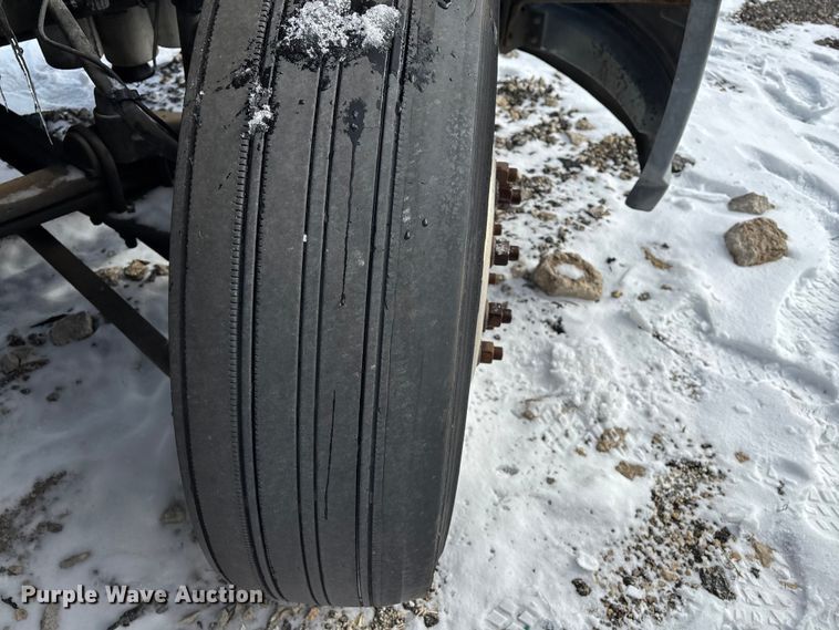 image for item YA2322 2016 Mack CXU613 semi truck