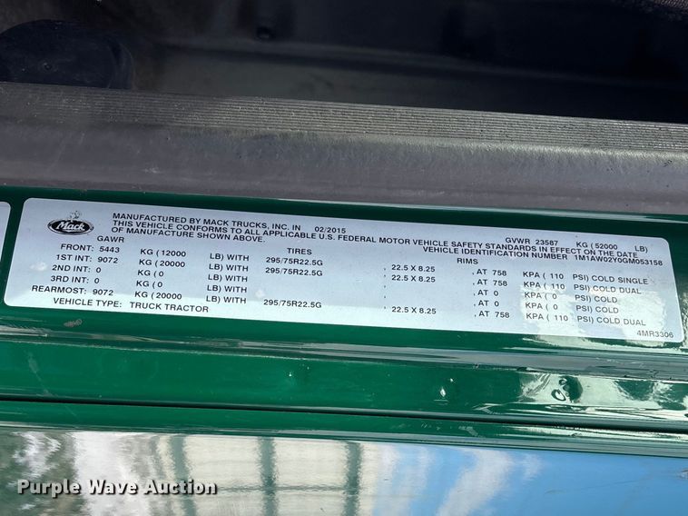 image for item YA2322 2016 Mack CXU613 semi truck