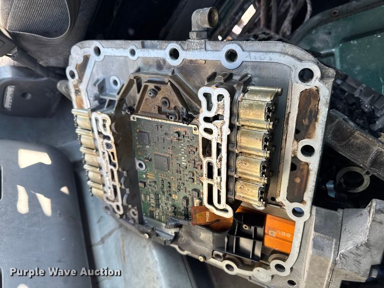 image for item YA2324 2016 Mack CXU613 semi truck