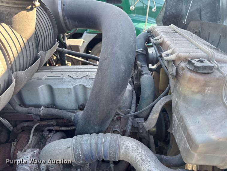 image for item YA2324 2016 Mack CXU613 semi truck