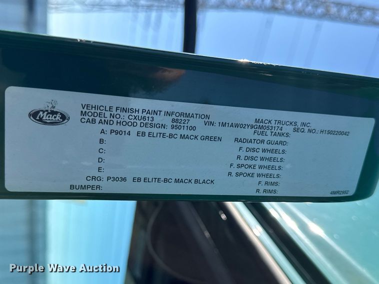 image for item YA2324 2016 Mack CXU613 semi truck