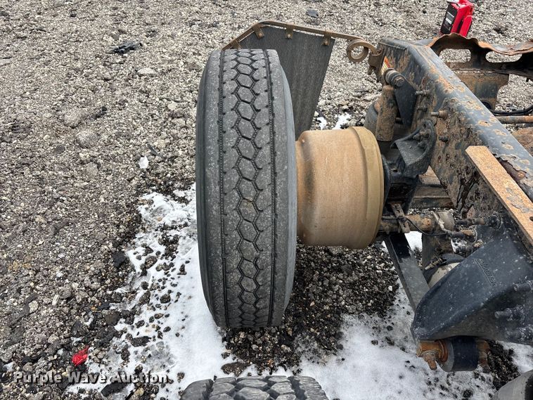 image for item YA2325 2017 Freightliner Cascadia 125 semi truck