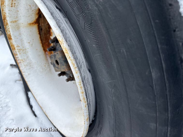 image for item YA2326 2017 Freightliner  Cascadia 125 semi truck