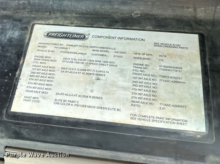 image for item YA2327 2017 Freightliner Cascadia 125 semi truck