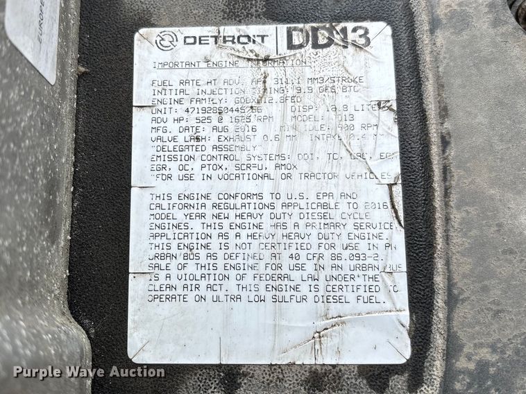 image for item YA2328 2017 Freightliner Cascadia 125 semi truck