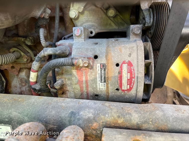 image for item YA2334 2017 Freightliner Cascadia 125 semi truck