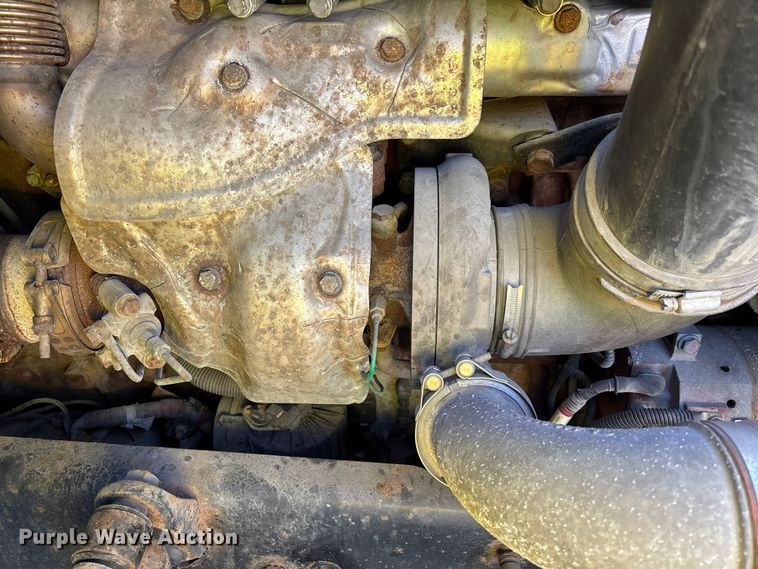 image for item YA2334 2017 Freightliner Cascadia 125 semi truck