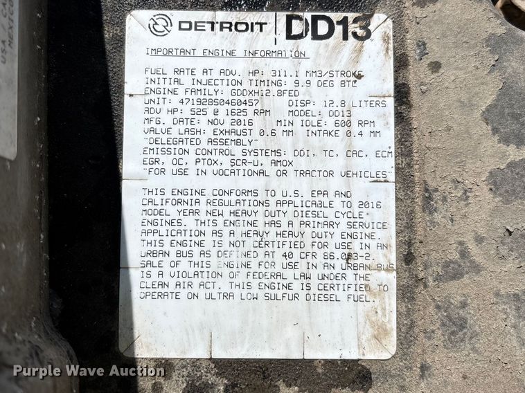 image for item YA2334 2017 Freightliner Cascadia 125 semi truck