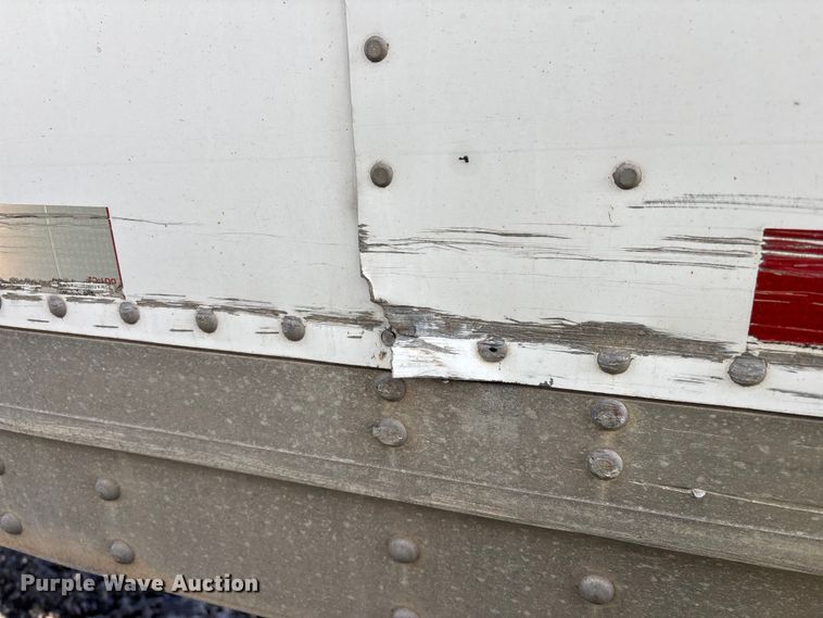 image for item YA2335 2013 Strick dry van trailer