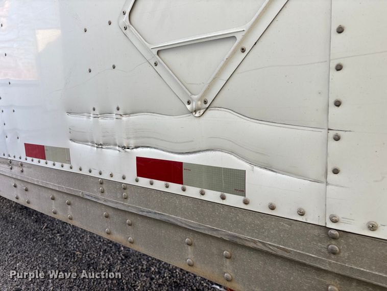 image for item YA2335 2013 Strick dry van trailer