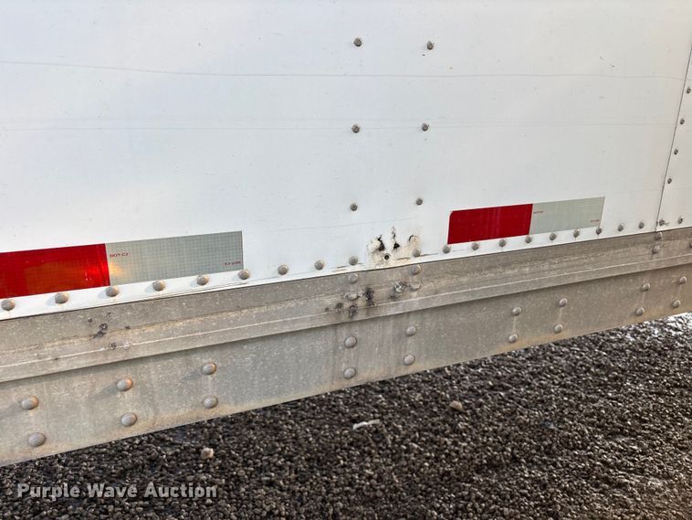 image for item YA2335 2013 Strick dry van trailer