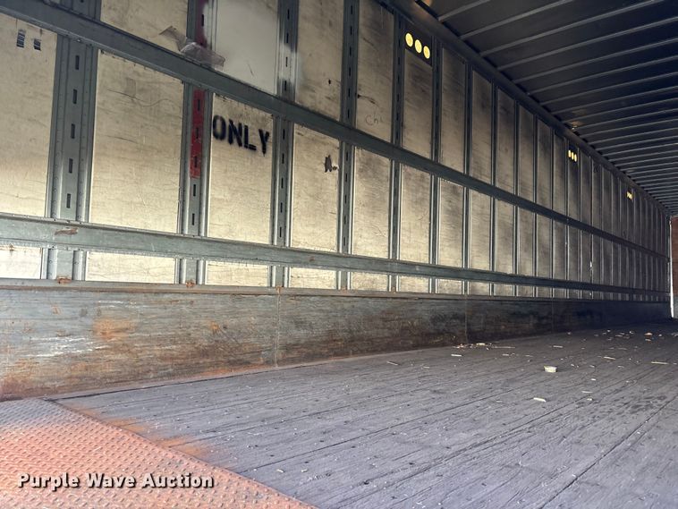 image for item YA2335 2013 Strick dry van trailer