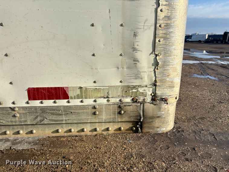 image for item YA2337 2013 Strick dry van trailer