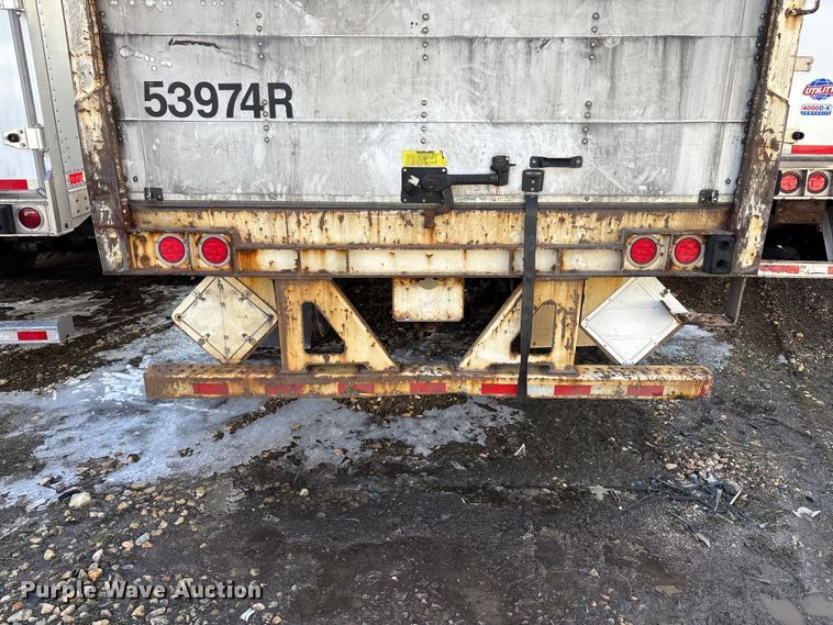 image for item YA2337 2013 Strick dry van trailer
