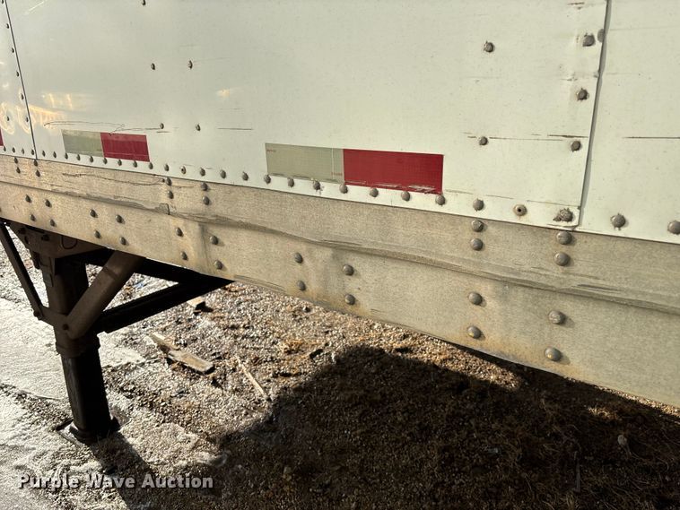 image for item YA2337 2013 Strick dry van trailer