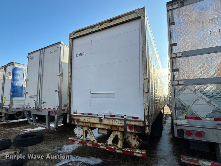 image for item YA2338 2013 Strick Strick dry van trailer