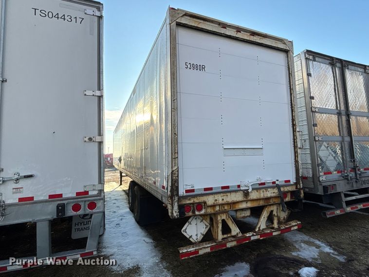 image for item YA2338 2013 Strick Strick dry van trailer