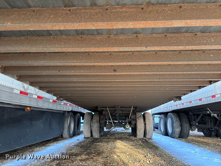 image for item YA2338 2013 Strick Strick dry van trailer