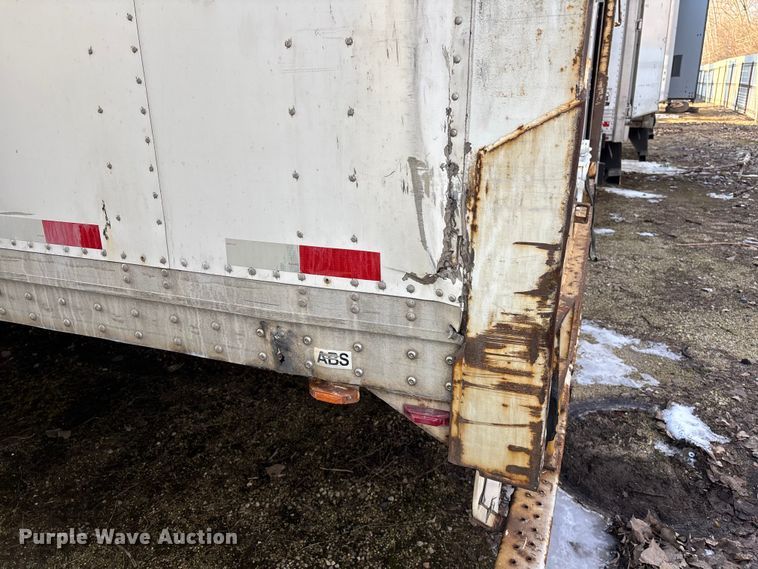 image for item YA2338 2013 Strick Strick dry van trailer