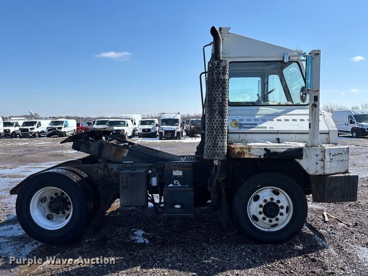image for item YA2340 2009 Kalmar 4x2 yard truck