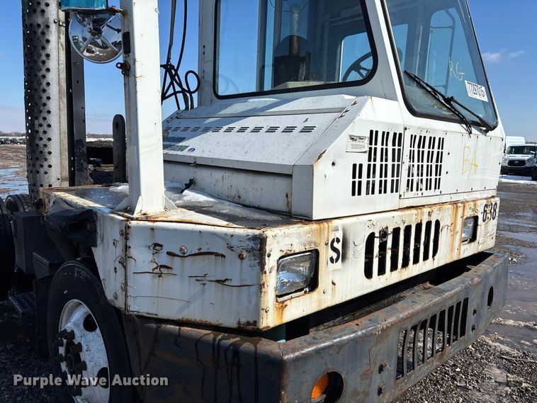 image for item YA2340 2009 Kalmar 4x2 yard truck