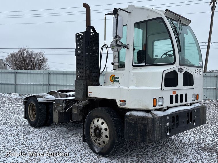 image for item YA2347 2021 Autocar Industries  XSPotter yard truck