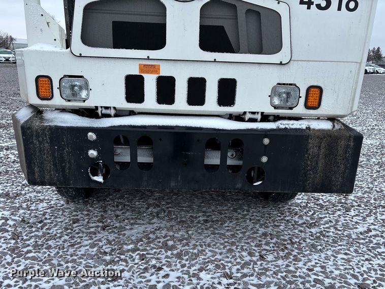 image for item YA2347 2021 Autocar Industries  XSPotter yard truck